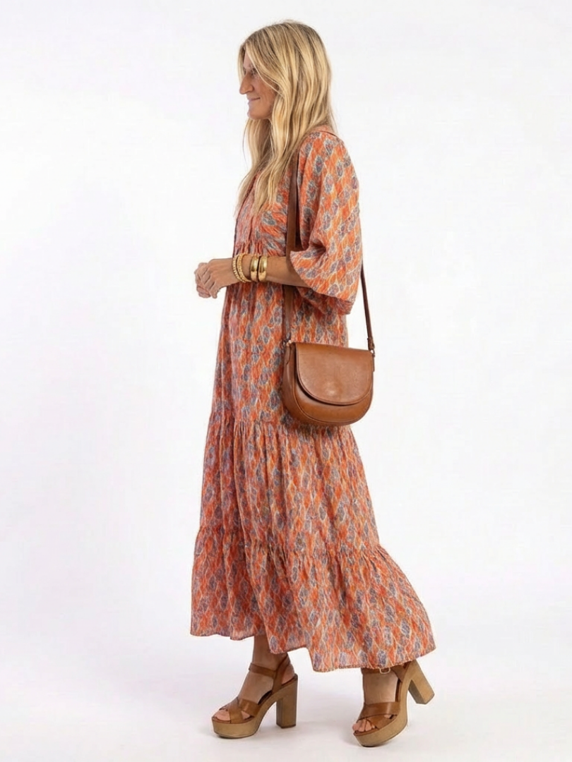 Amara | Vestido midi de cuello en V con estampado geométrico