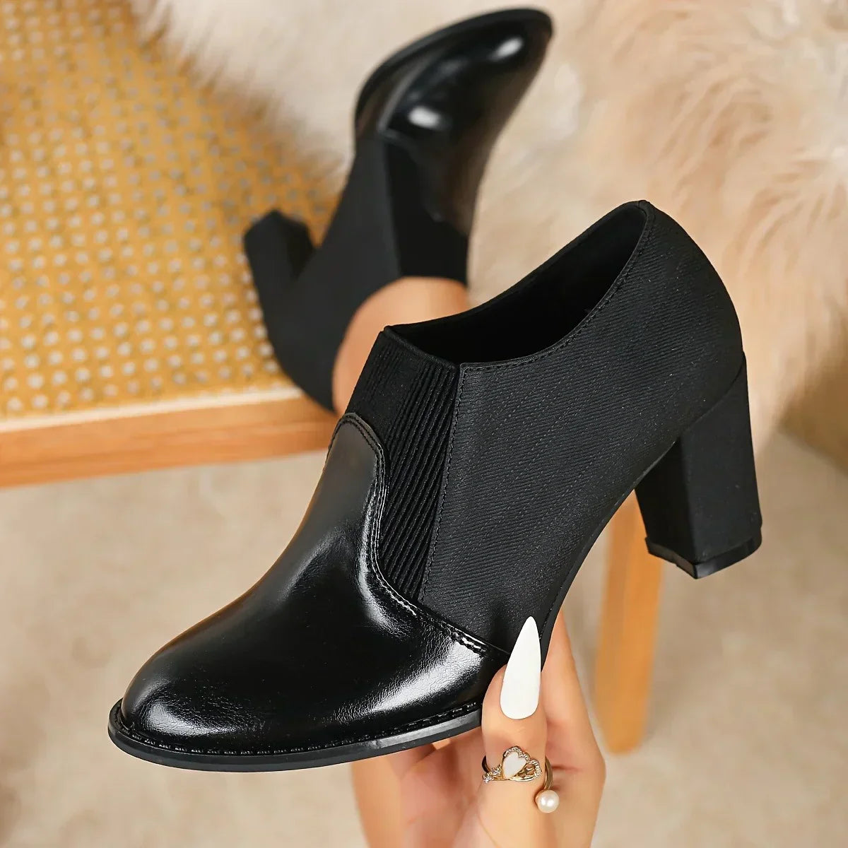 Ulenka | Tacones altos vintage en cuero ante