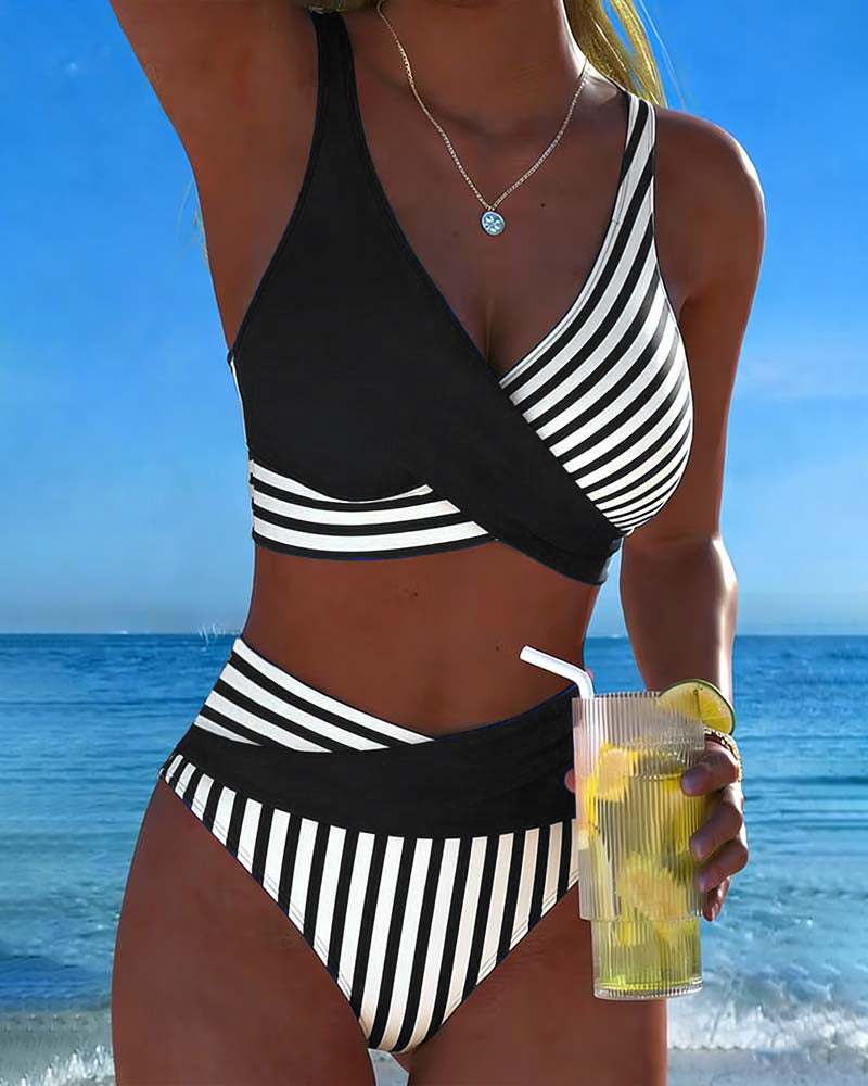 Bikini Cruzado Rayado Impreso