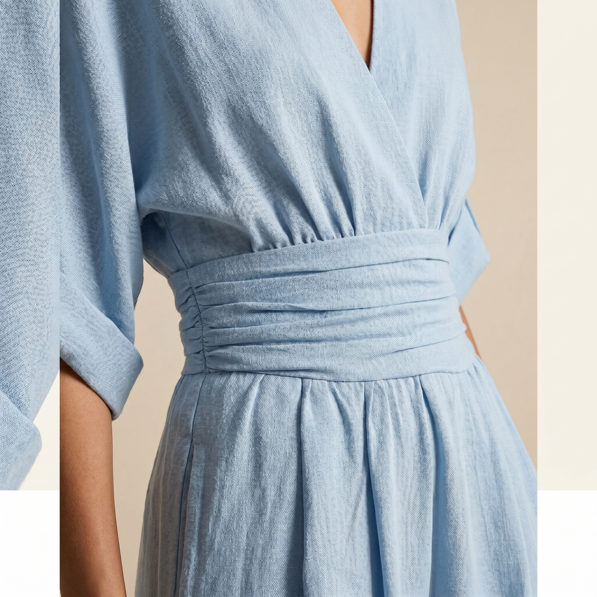 Aurelia | Mono elegante de cuello en V